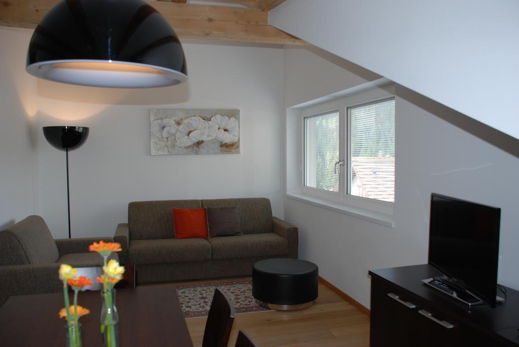 Aparthotel Pichler Colle Isarco Ruang foto