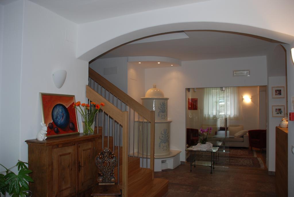 Aparthotel Pichler Colle Isarco Bagian luar foto