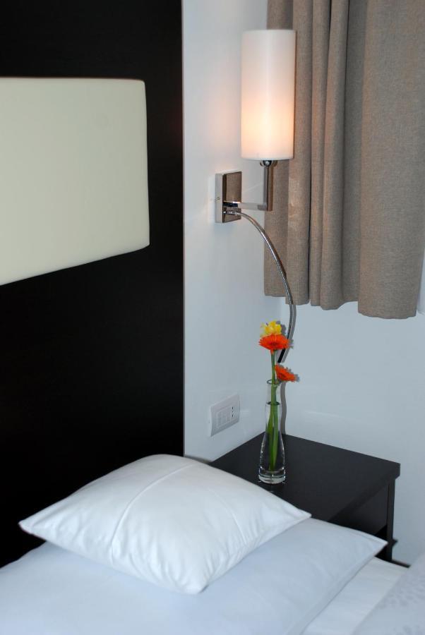 Aparthotel Pichler Colle Isarco Bagian luar foto